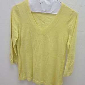 Talbots-Petite Lemon V-Neck Sweater- EUC